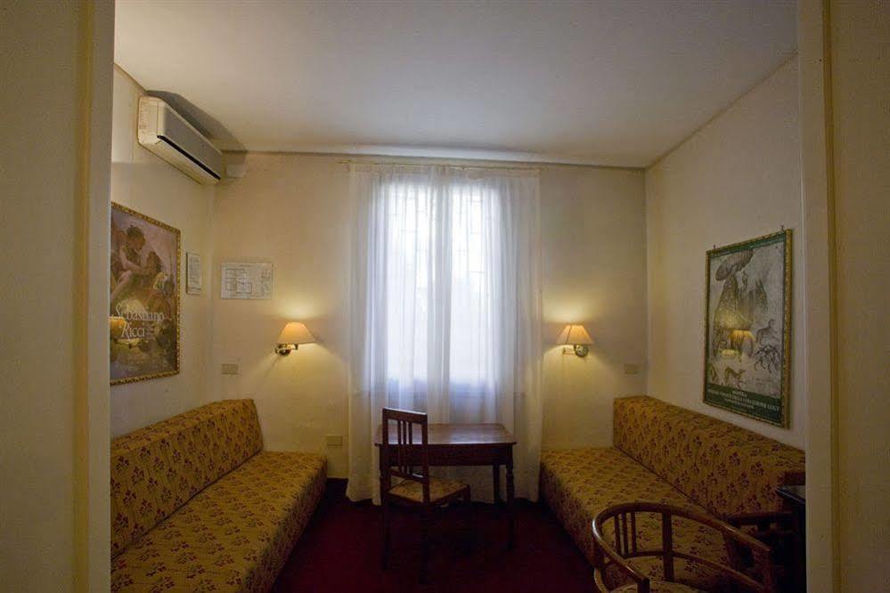 Hotel Agli Alboretti Venetië Buitenkant foto